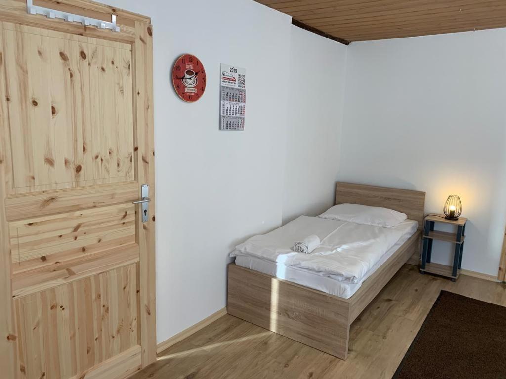 Ab Apartment Objekt 122 Ebersbach an der Fils ภายนอก รูปภาพ
